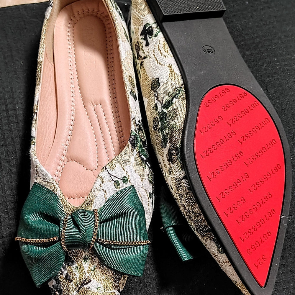 Chic Green Bow Floral Loafers